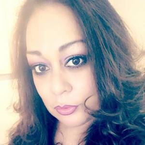 Meet your Posher, Becky